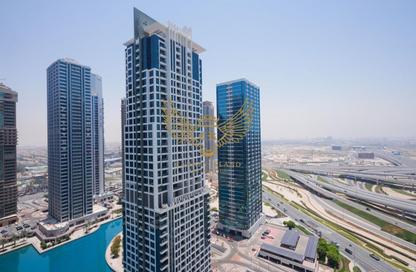 Apartment - 1 Bedroom - 2 Bathrooms for rent in Lake View Tower - JLT Cluster B - Jumeirah Lake Towers - Dubai