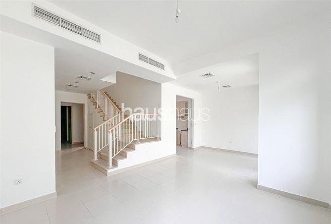 105981187 - صورة العقار 2