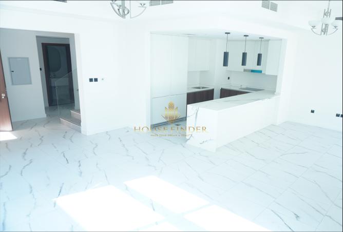 84083068 - Property Image 2