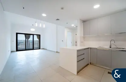 شقة - غرفة نوم - 2 حمامات للايجار في الاندلس تاور اف - الأندلس - عقارات جميرا للجولف - دبي