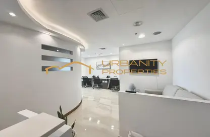 مكتب - استوديو - 2 حمامات للايجار في برج بايناري - الخليج التجاري - دبي