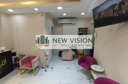Shop - Studio - 1 for rent in Thuraya Al Majaz Building - Al Majaz 3 - Al Majaz - Sharjah