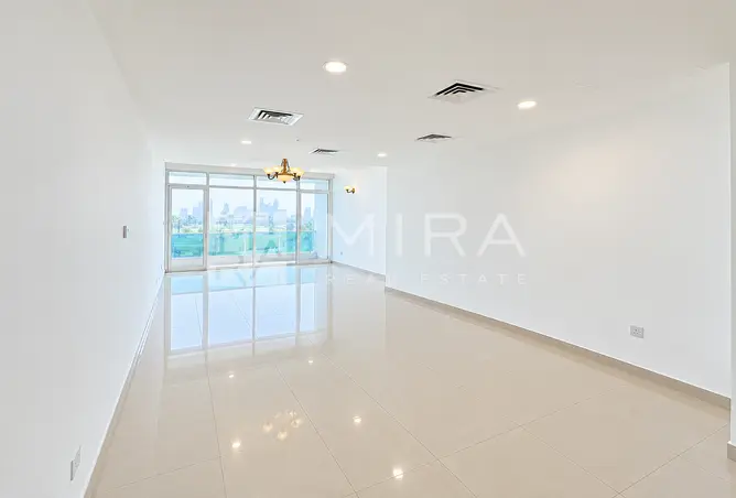 165606117 - Property Image 2