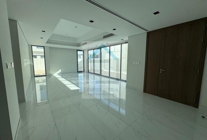 2OjwIJupo0m - Property Image 3