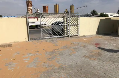Warehouse - Studio - 1 Bathroom for rent in Industrial Area 15 - Sharjah Industrial Area - Sharjah