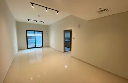 Apartment - 2 Bedrooms - 2 Bathrooms for rent in Gulfa Towers - Al Rashidiya 1 - Al Rashidiya - Ajman