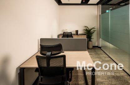 Office Space - Studio - 1 for rent in Convention Tower - Trade Centre Second - World Trade Center - Dubai