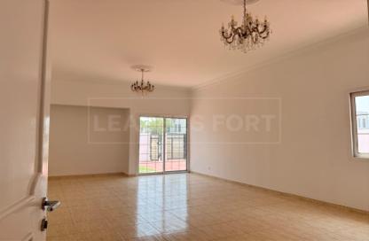 Villa - 5 - 5 for rent in Al Safa 2 Villas - Al Safa 2 - Al Safa - Dubai