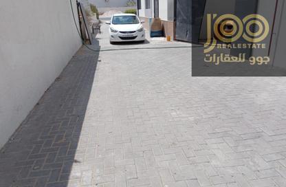 Labor Camp - Studio - 1 for rent in Umm Al Thuoob - Umm Al Quwain