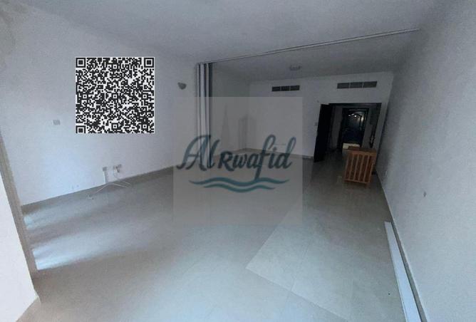 53591653 - Property Image 2