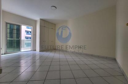 Apartment - 2 Bedrooms - 3 Bathrooms for rent in Al Durah Building - Al Karama - Dubai