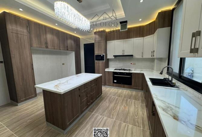 88323494 - Property Image 3