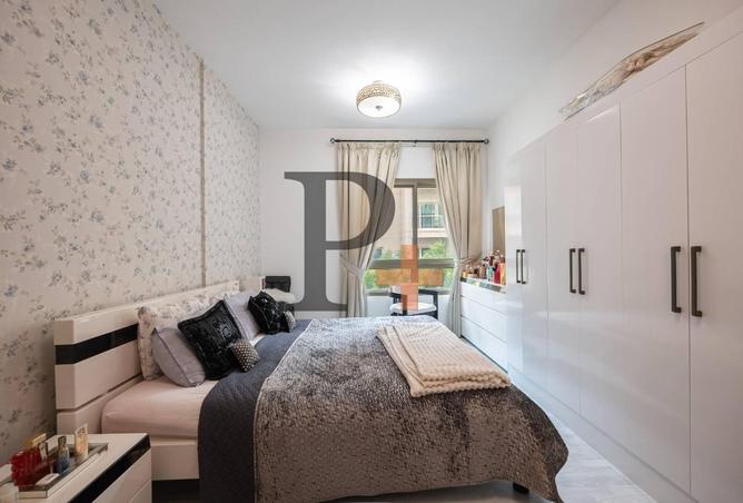 104692308 - Property Image 3