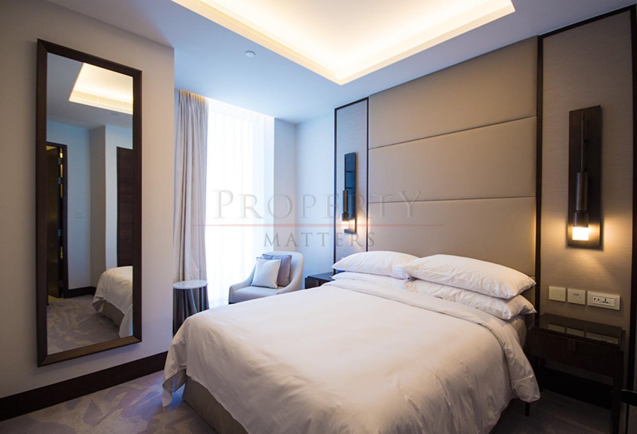 BURJ KHALIFA VIEW | LUXURY FURNISHED APARTMENT photo 9
