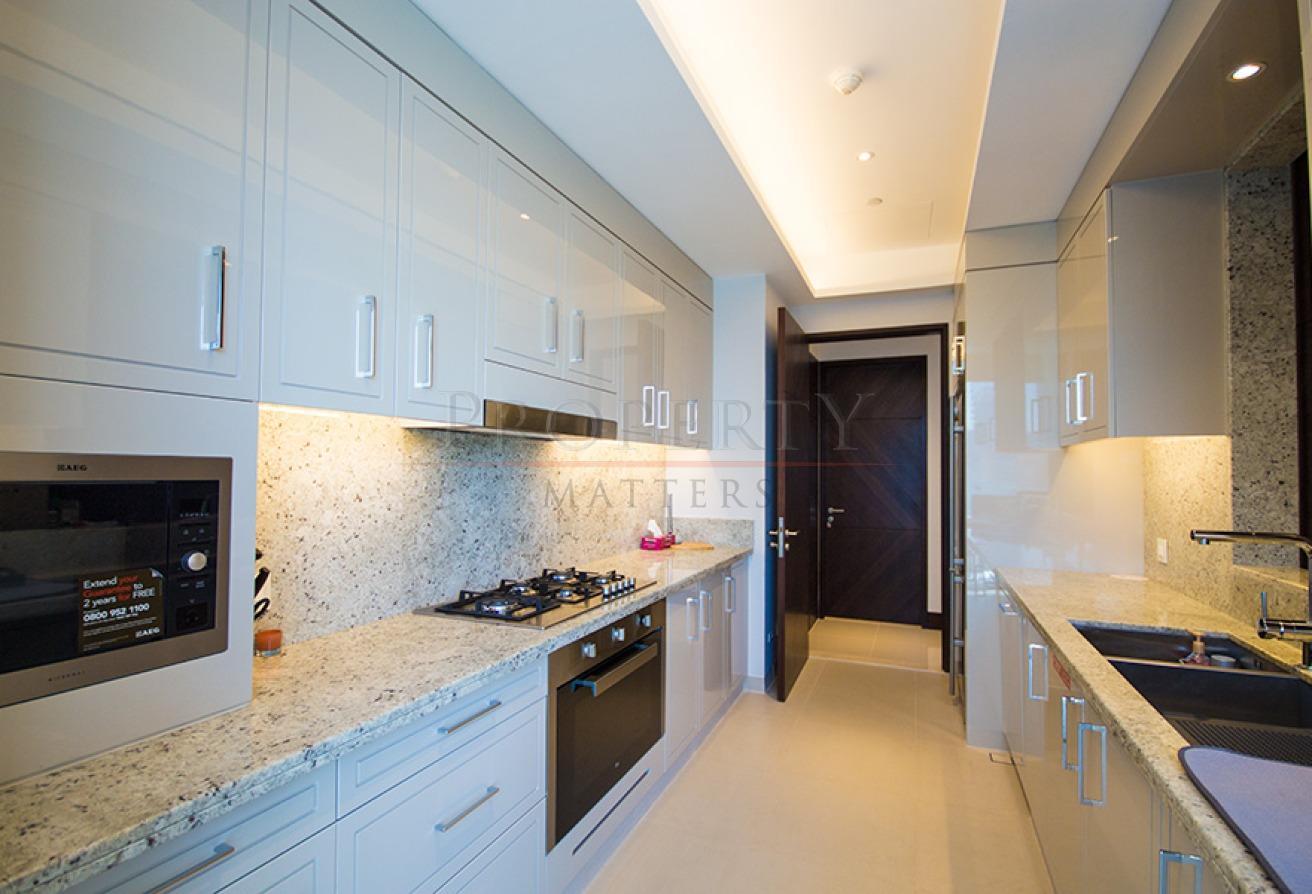 BURJ KHALIFA VIEW | LUXURY FURNISHED APARTMENT photo 8