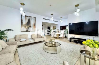 Apartment - 2 Bedrooms - 3 Bathrooms for rent in Rimal 1 - Rimal - Jumeirah Beach Residence - Dubai