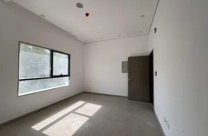 Apartment - 1 Bedroom - 1 Bathroom for rent in Al Qulaya'ah - Al Sharq - Sharjah