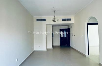 Apartment - 2 Bedrooms - 3 Bathrooms for rent in Al Waleed WQ-02 - Al Warqa'a 1 - Al Warqa'a - Dubai