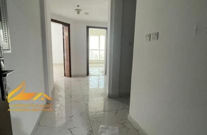 Apartment - 3 Bedrooms - 3 Bathrooms for sale in Oasis Tower - Al Rashidiya 1 - Al Rashidiya - Ajman
