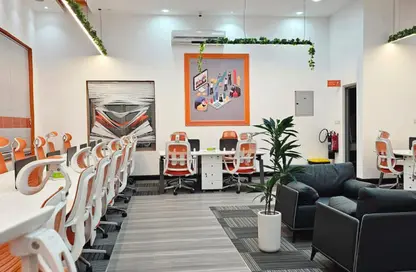 مركز أعمال - استوديو - 1 حمام للايجار في القصيدات - رأس الخيمة