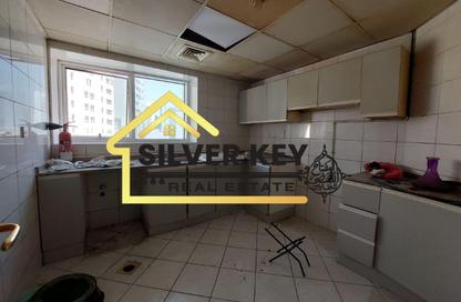 Apartment - 2 Bedrooms - 2 Bathrooms for rent in Abu Shagara building - Abu shagara - Sharjah