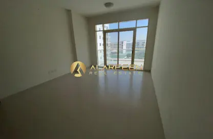 شقة - غرفة نوم - 2 حمامات للايجار في غالا جاردن - ارجان - دبي