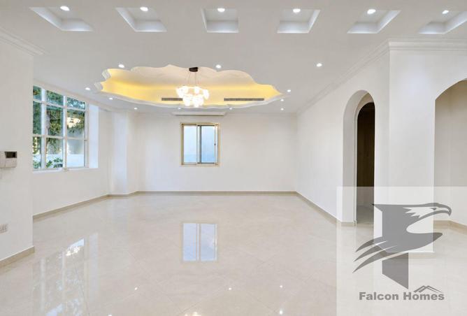 130202029 - Property Image 3