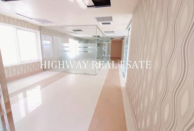 121121413 - Property Image 2