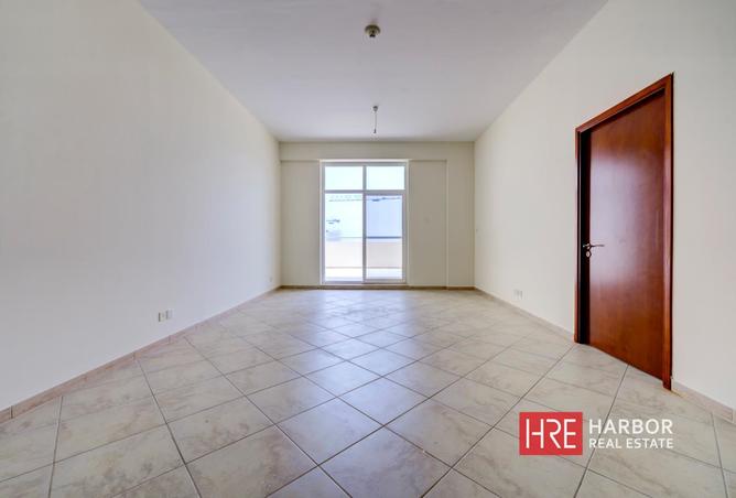 Spacious 1BR | Gated Community | Well Maintained photo 2