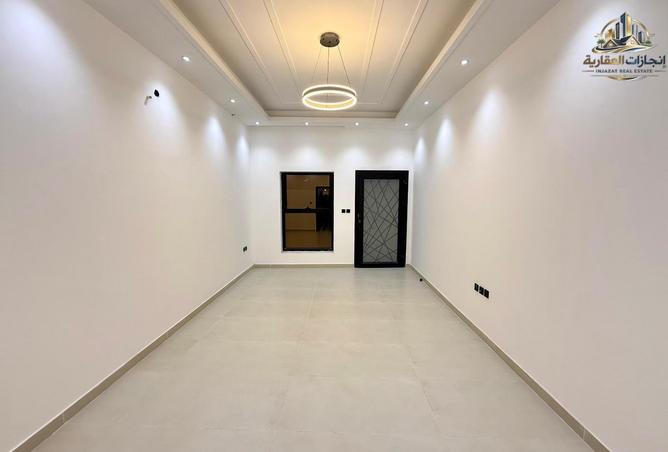 81933360 - Property Image 3