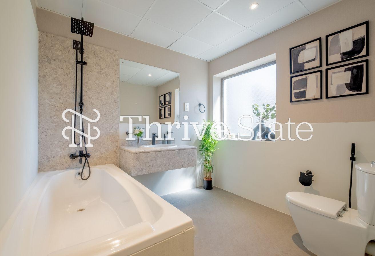 Fully Upgraded | Premium Unit | Marina Views photo 12