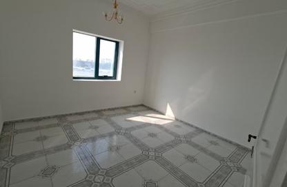 Apartment - 2 - 1 for rent in Al Jubail - Al Qasimia - Sharjah