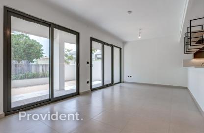 Townhouse - 3 - 3 for rent in Aura Gardens - Tilal Al Ghaf - Dubai