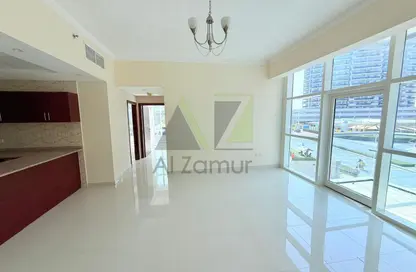 شقة - 2 غرف نوم - 2 حمامات للايجار في برج الواحة - مدينة دبي الرياضية - دبي