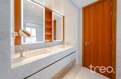 Apartment - 2 Bedrooms - 3 Bathrooms for rent in Ellington Beach House - Palm Jumeirah - Dubai