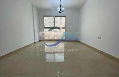 Apartment - Studio - 1 Bathroom for rent in Talal Residence - Dubai Investment Park 2 (DIP 2) - Dubai Investment Park (DIP) - Dubai