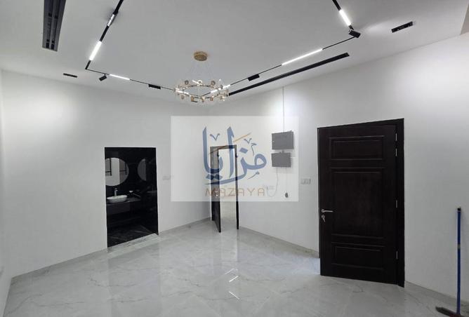 75410816 - Property Image 3