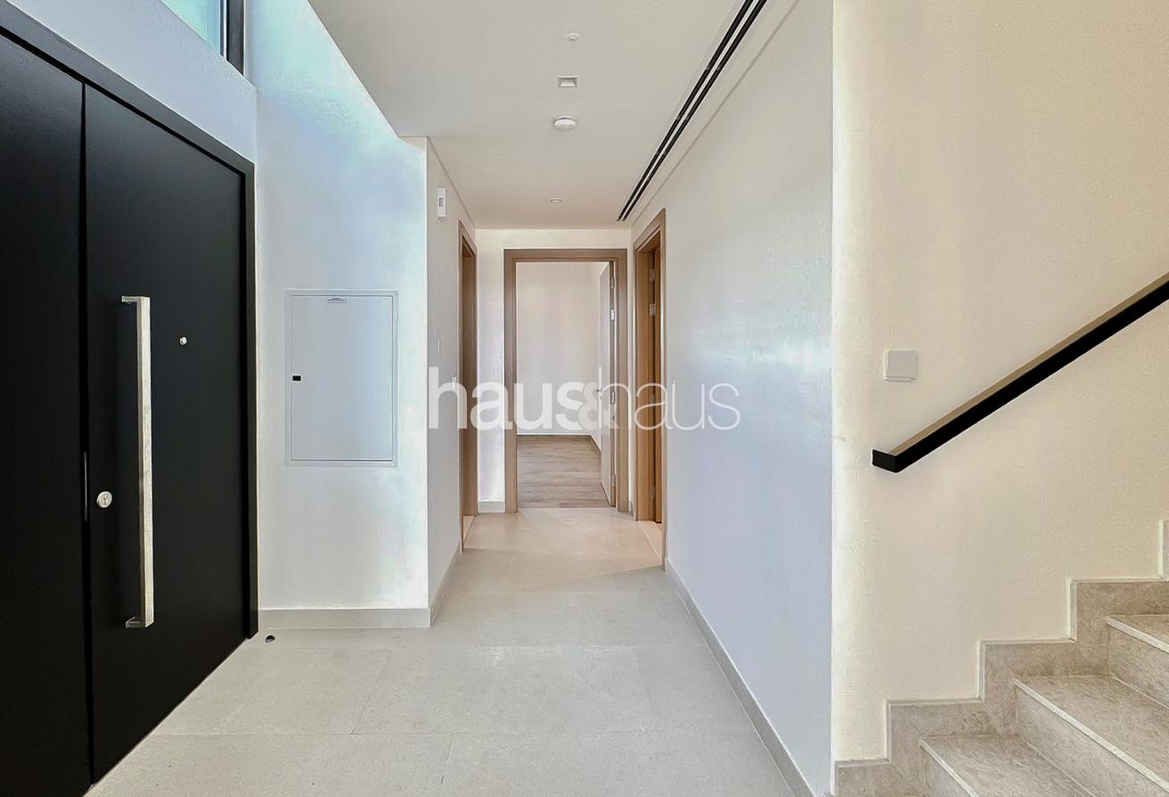 Type A | Single Row | Prime Location | Landscaped photo 12
