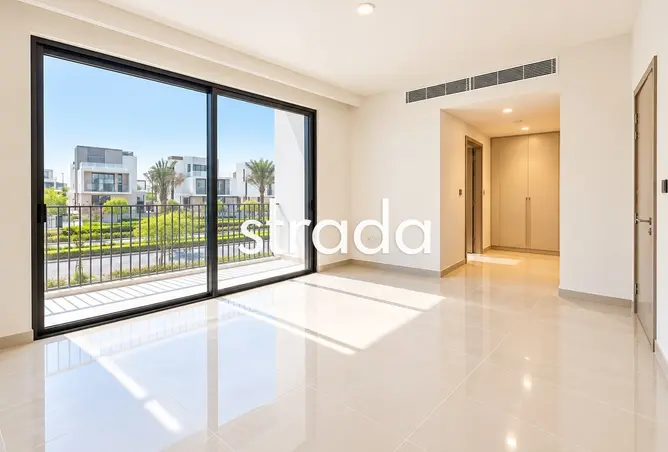 152814011 - Property Image 2