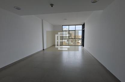 Apartment - 3 Bedrooms - 5 Bathrooms for rent in Dubai Wharf Tower 3 - Dubai Wharf - Al Jaddaf - Dubai