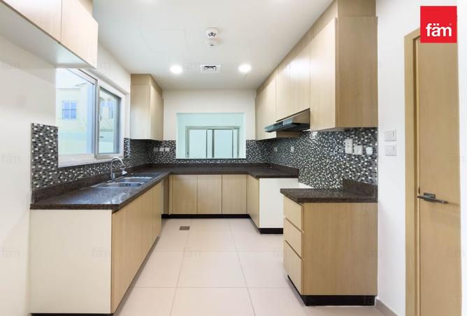 136540785 - Property Image 3
