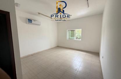 Apartment - Studio - 1 Bathroom for rent in Al Mowaihat 3 - Al Mowaihat - Ajman Apartment - Studio - 1 Bathroom for rent in Al Mowaihat 3 - Al Mowaihat - Ajman