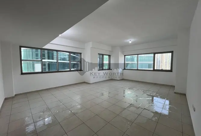 94010388 - Property Image 3