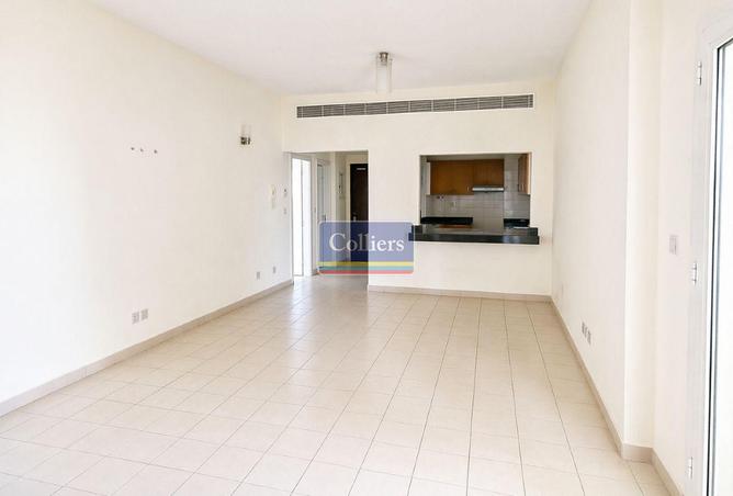 107318465 - Property Image 3