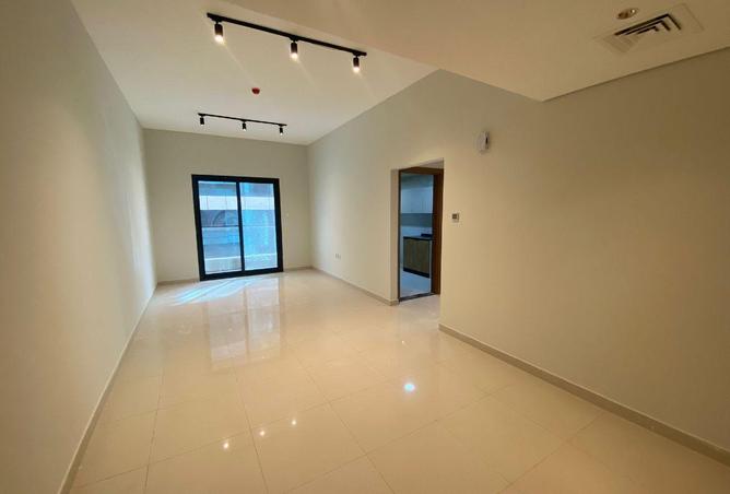 75404249 - Property Image 2