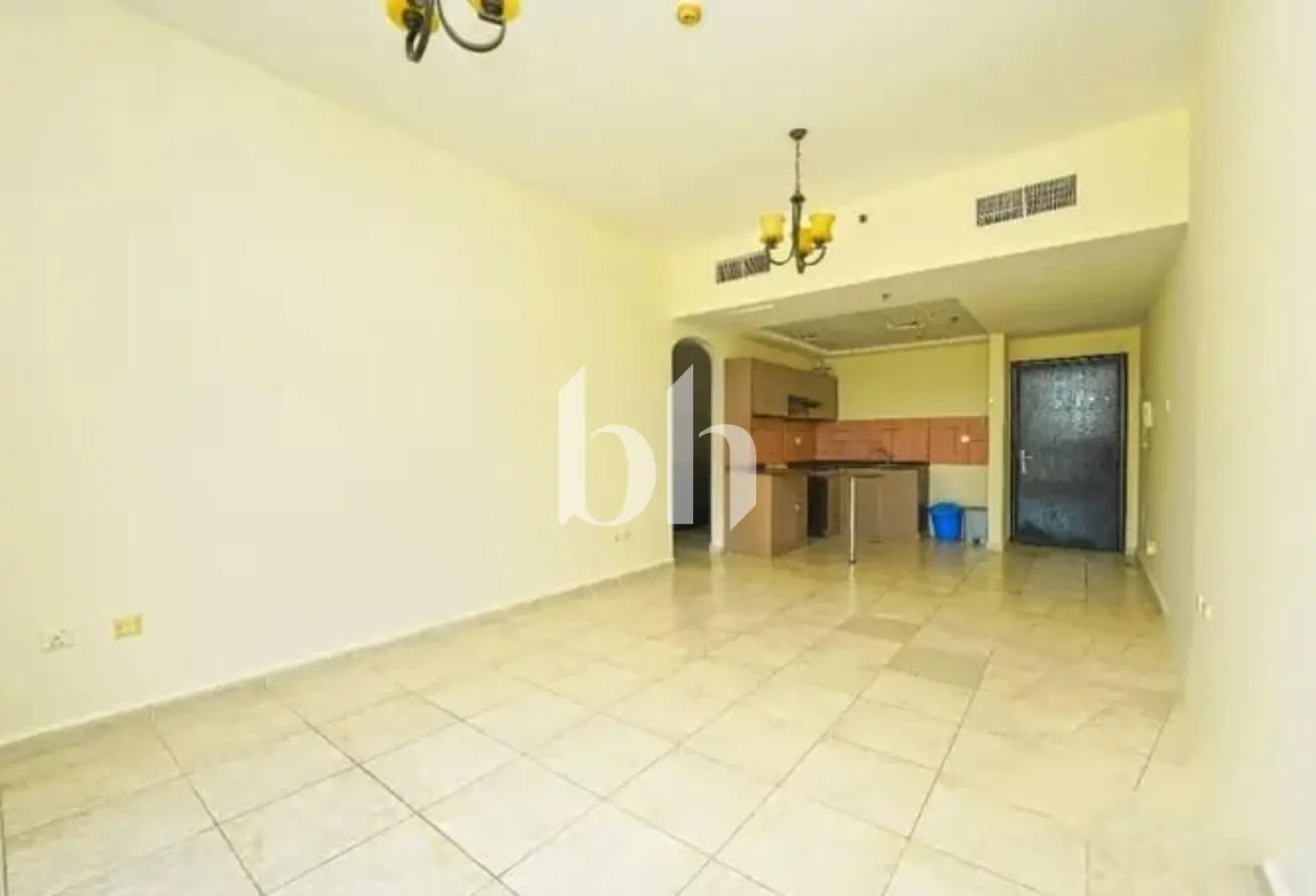 53582547 - Property Main Image