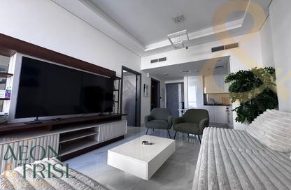 Apartment - 1 - 2 for sale in Samana Park Views - Arjan - Dubai