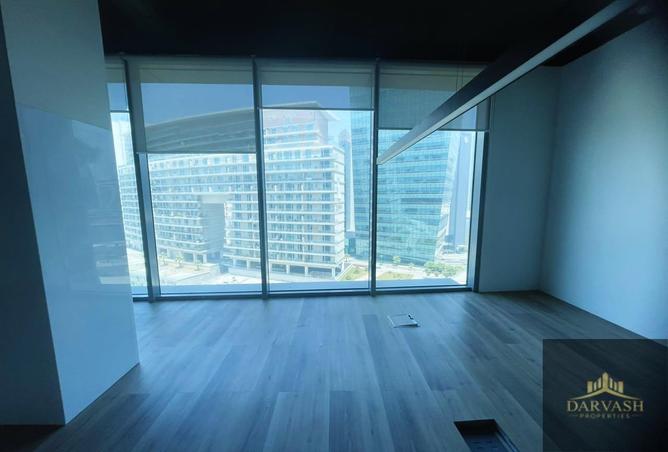 100388442 - Property Image 2