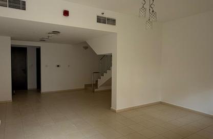 Villa - 4 - 6 for rent in Summer 1 - Summer - Seasons Community - District 15 - Jumeirah Village Circle - Dubai