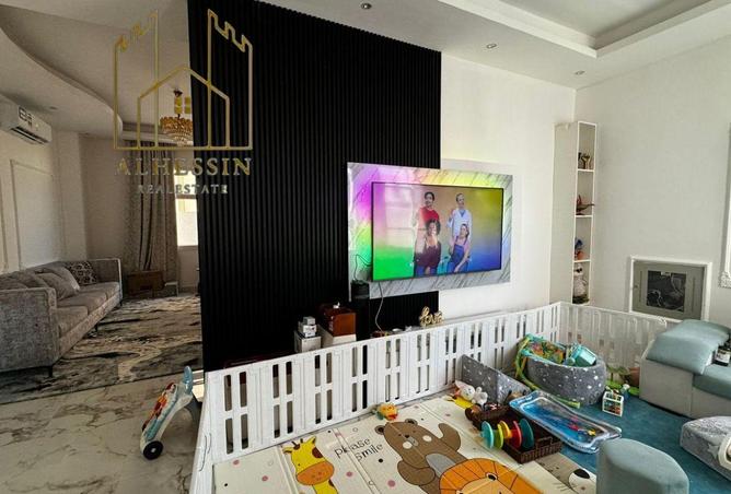 68270347 - Property Image 3